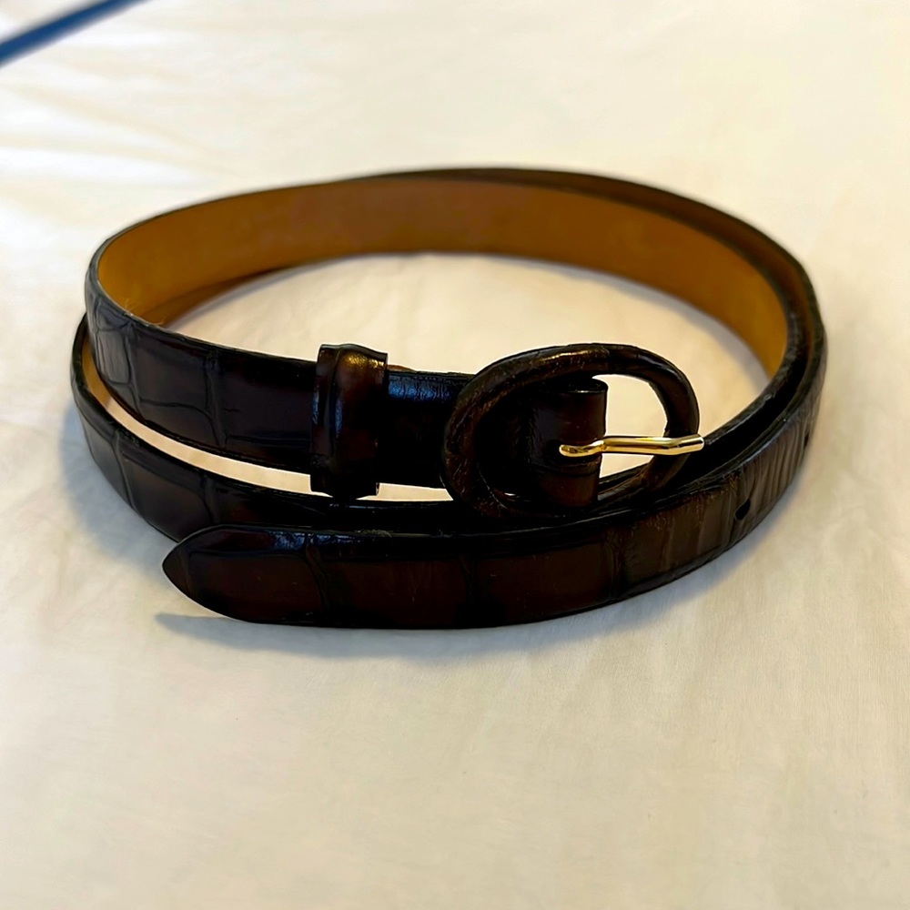 Giorgio Armani Genuine Leather Belt.